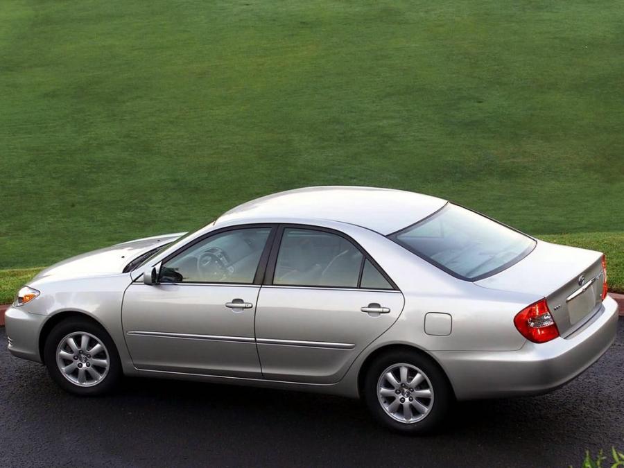  Toyota Camry 2001 года  (US) (фото 2 из 7)